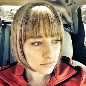 Meet your Posher, Amanda